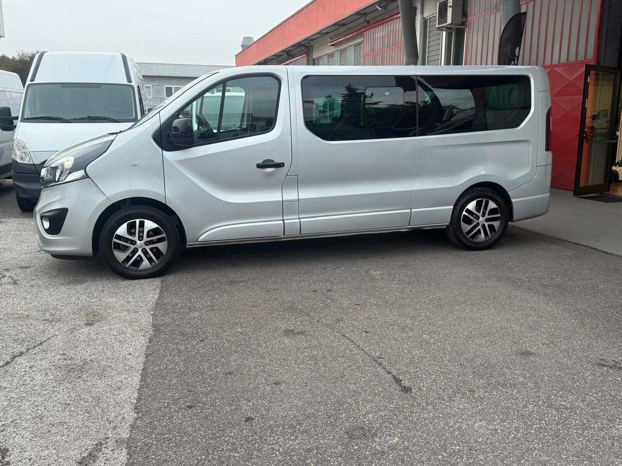 Opel Vivaro 27 1.6 BiTurbo S&S EcoFLEX PC-TN Tourer 8 posti