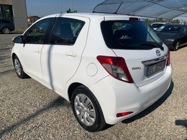 TOYOTA Yaris 1.0 5 porte Lounge