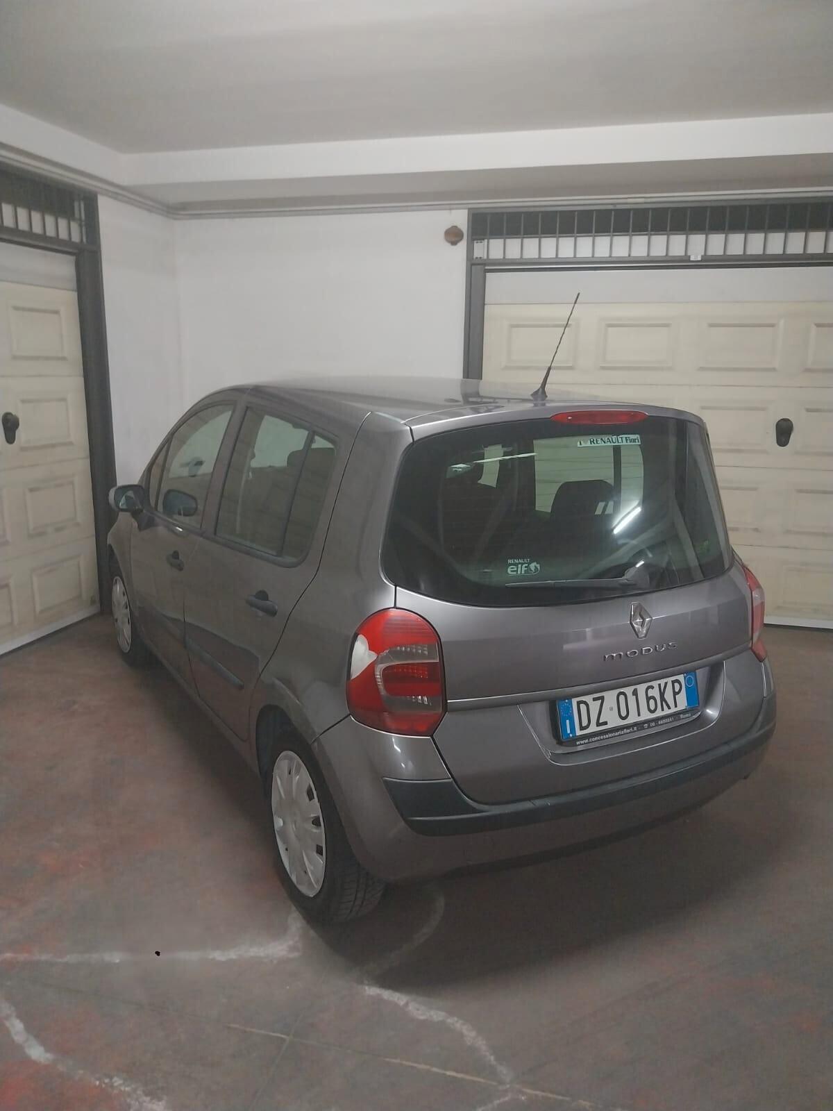 Renault Modus Grand Modus 1.2 16V GPL Dynamique
