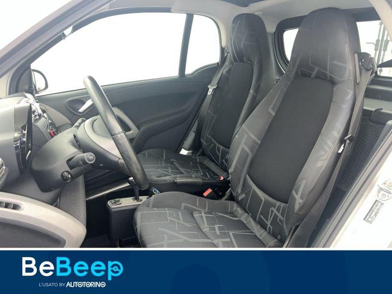 smart fortwo 1.0 MHD PASSION 71CV
