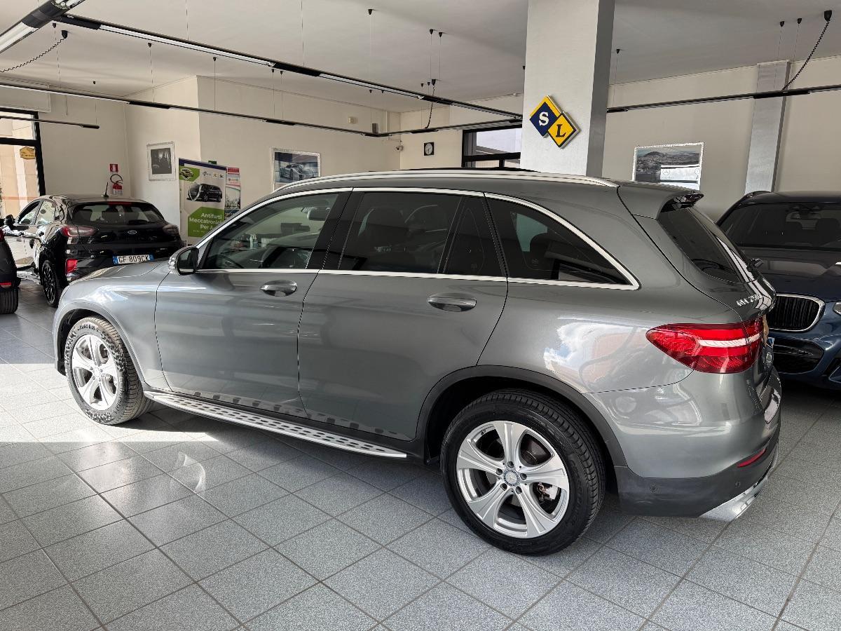 MERCEDES GLC 250 4Matic Sport TETTO/ LED/ PEDANE