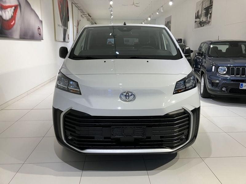 Toyota Proace Verso 2.0D 144 CV L2 Long D Lounge 9 posti