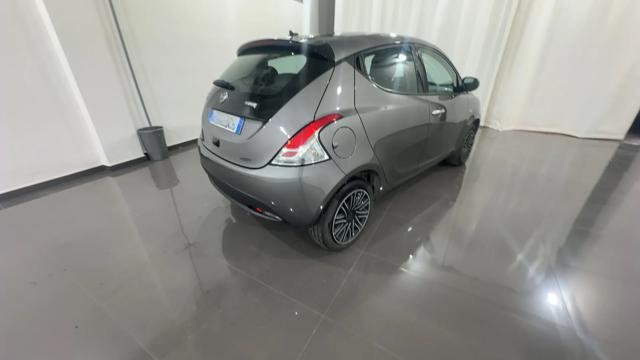 LANCIA Ypsilon 1.0 FireFly S&S Hybrid Gold - VARI COLORI!