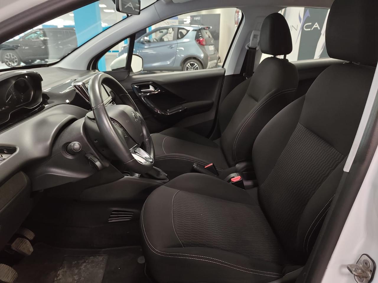 PEUGEOT 208 5p 1.2 puretech Allure 82cv