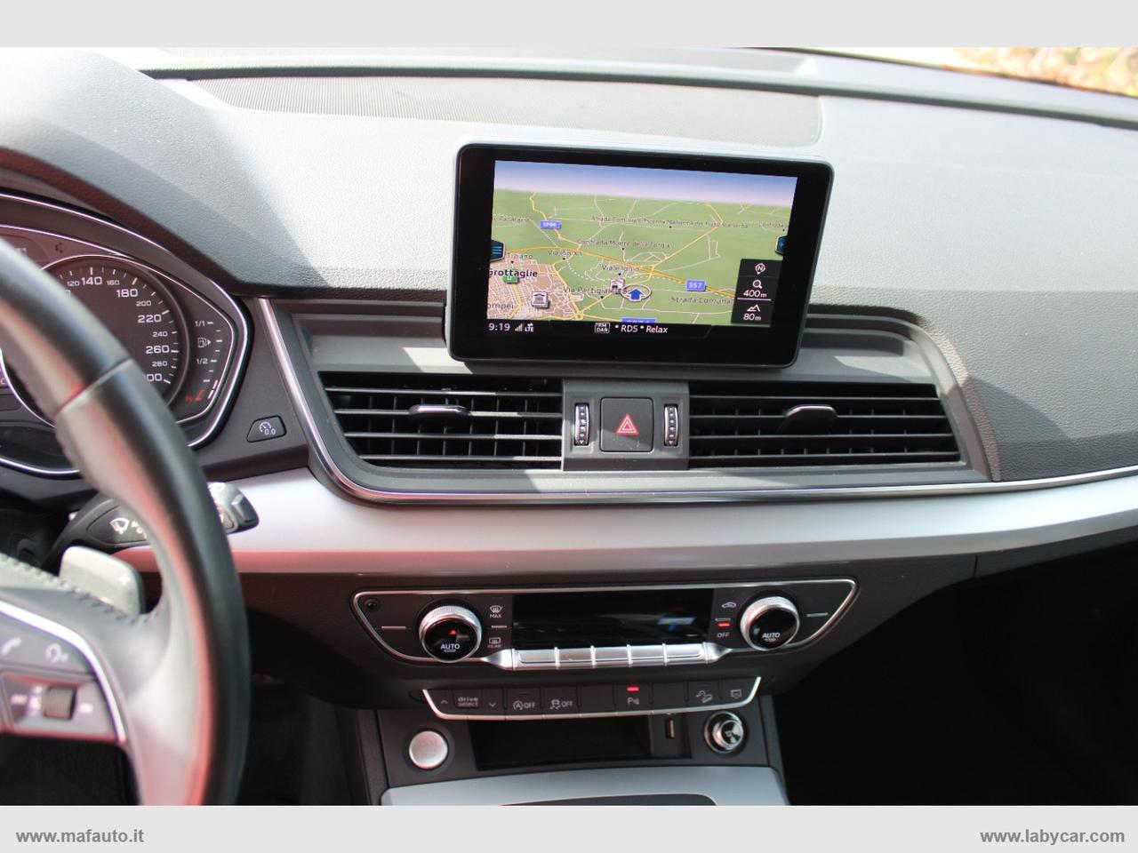 AUDI Q5 35 TDI S tronic Business