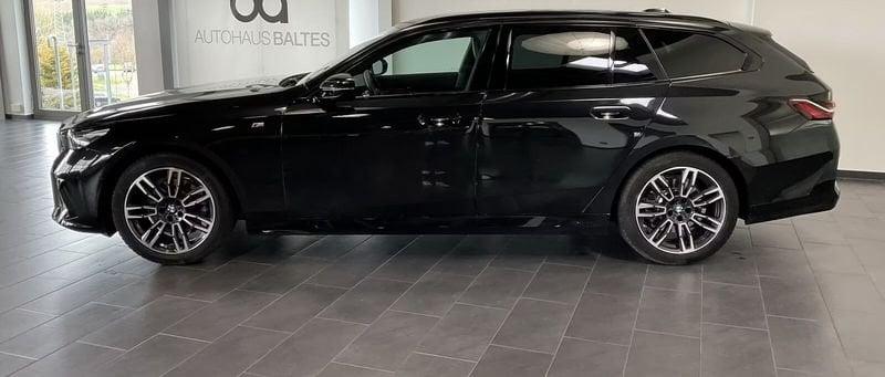 BMW Serie 5 520d sDrive M Sport Tetto Gancio Adaptive Led Pelle