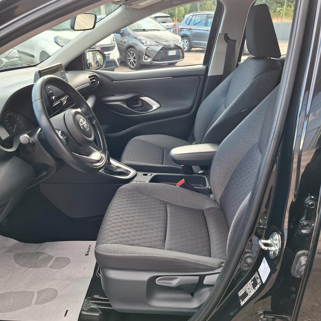 Toyota Yaris 1.5 Hybrid 116cv 5p Business
