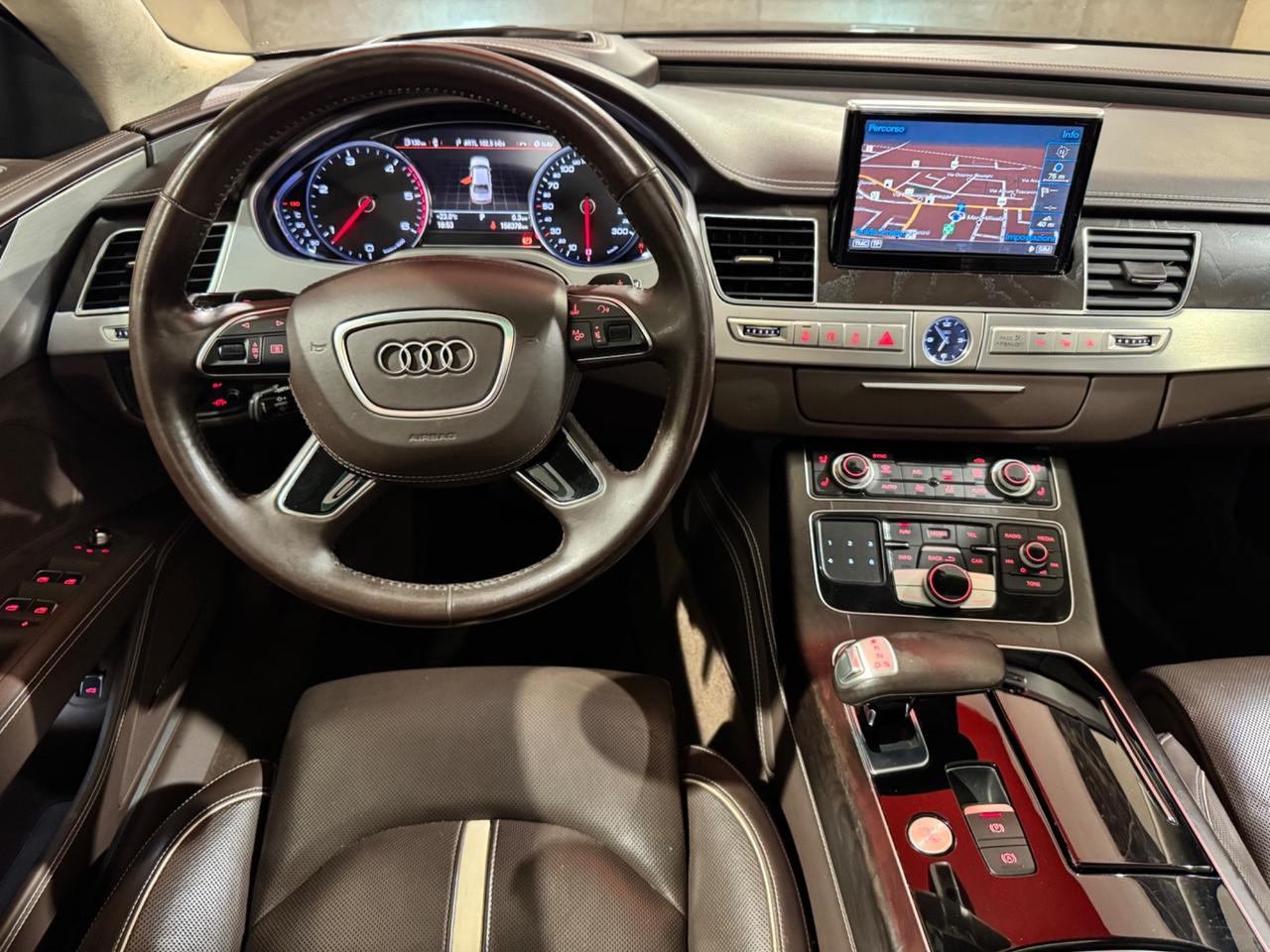 Audi A8 3.0 TDI 262 CV ultra quattro tiptronic