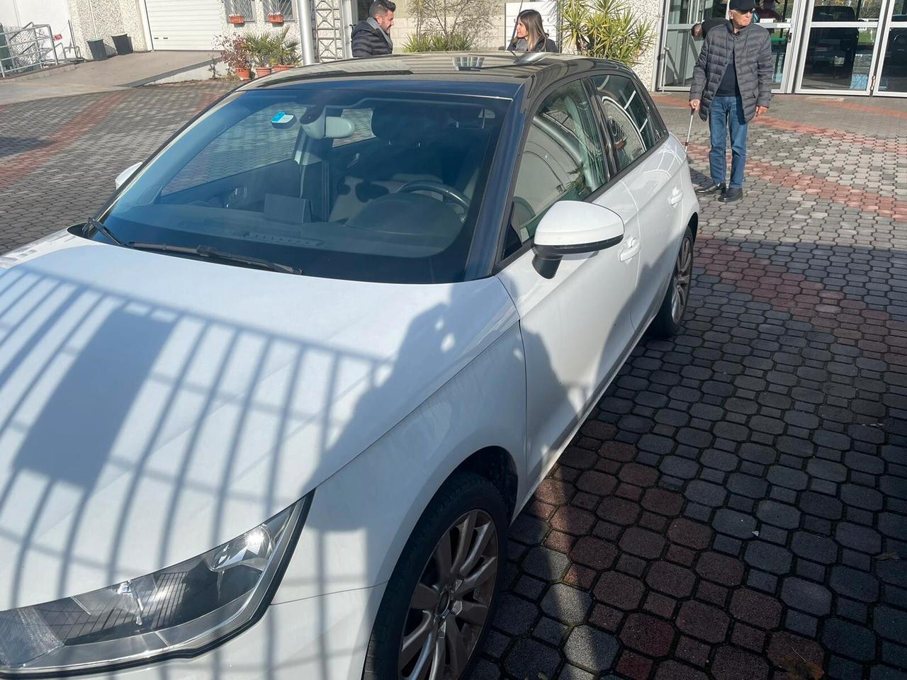 Audi A1 Admired 70kW (95cv)