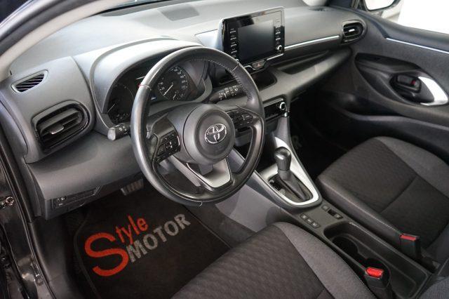 TOYOTA Yaris 1.5 Hybrid 5 porte Business Ufficiale Italia