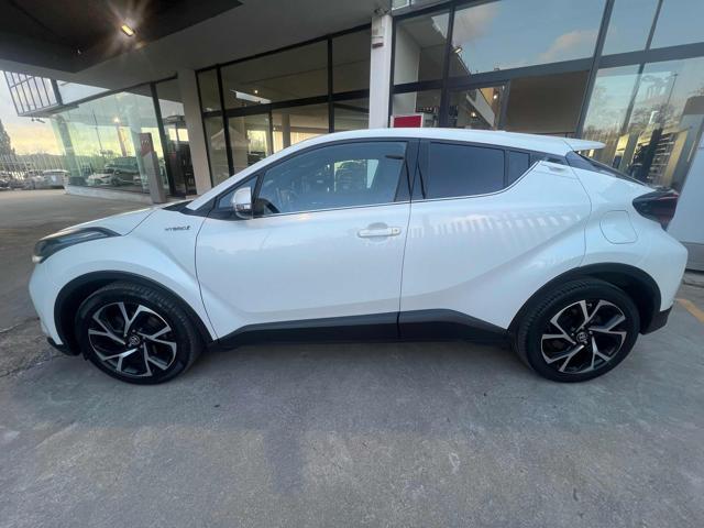 TOYOTA C-HR 1.8 Hybrid E-CVT Trend