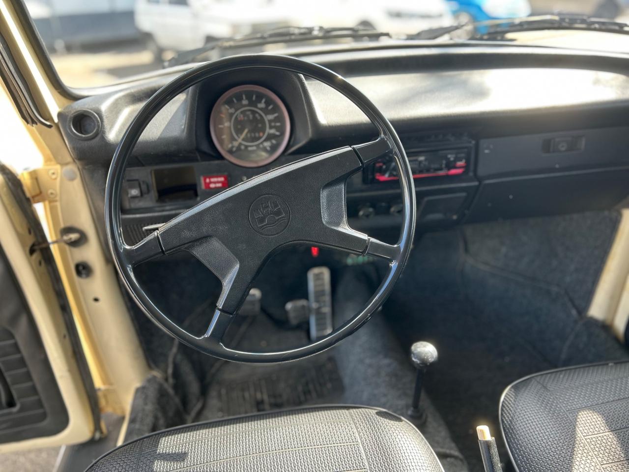 Volkswagen Maggiolino cabrio anni 70