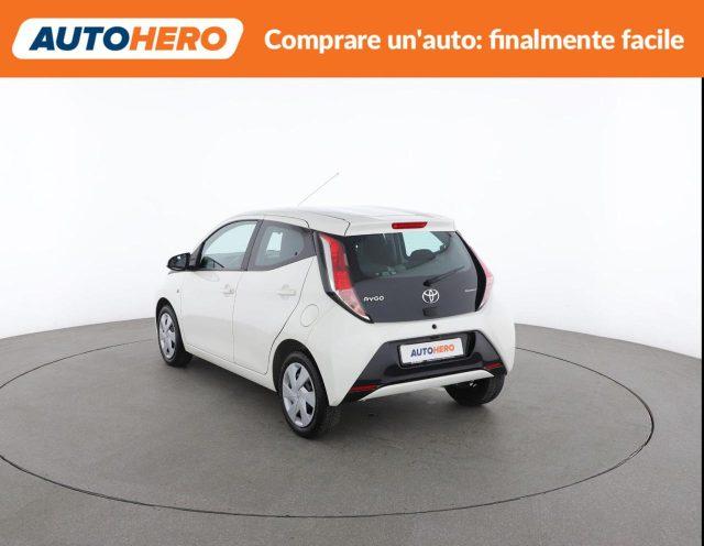 TOYOTA Aygo 1.0 VVT-i 69 CV 5 porte x-play TSS MMT