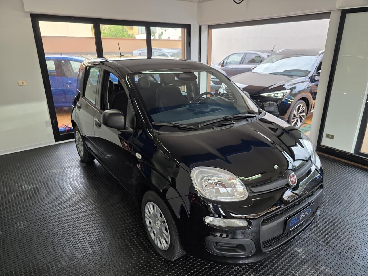 NUOVA Fiat Panda 1.0 FireFly S&S Hybrid