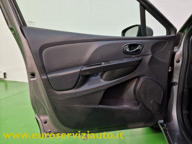 RENAULT Clio 1.2 75CV 5 porte Wave