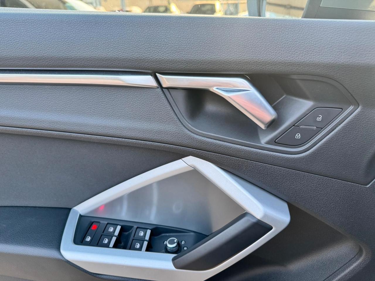 Audi Q3 40 TDI quattro S tronic line edition