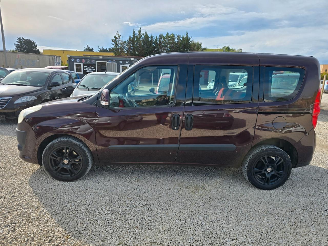 Fiat Doblo Doblò 5 posti