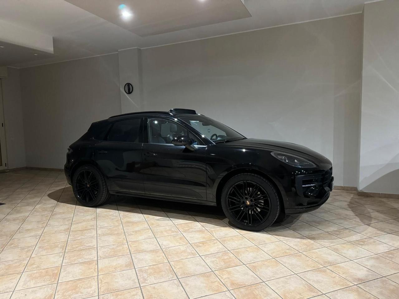 Porsche Macan 2.0 245CV TETTO PASM FULL