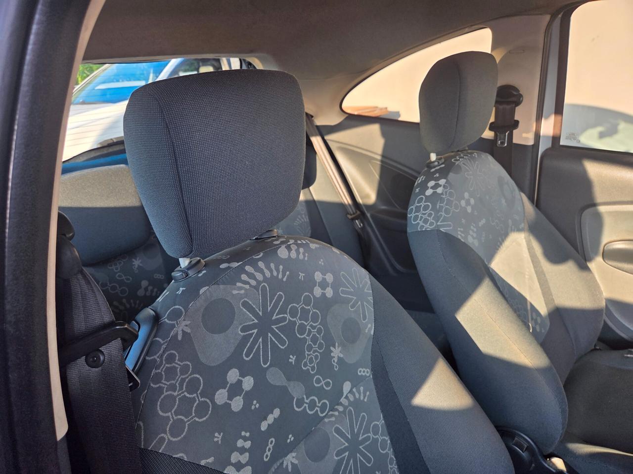 Ford Ka 1.2 8V 69CV Titanium