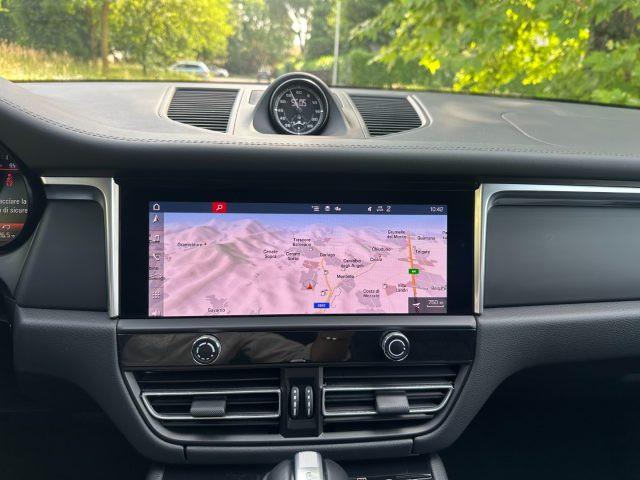 PORSCHE Macan 2.0 T IVA ESPOSTA