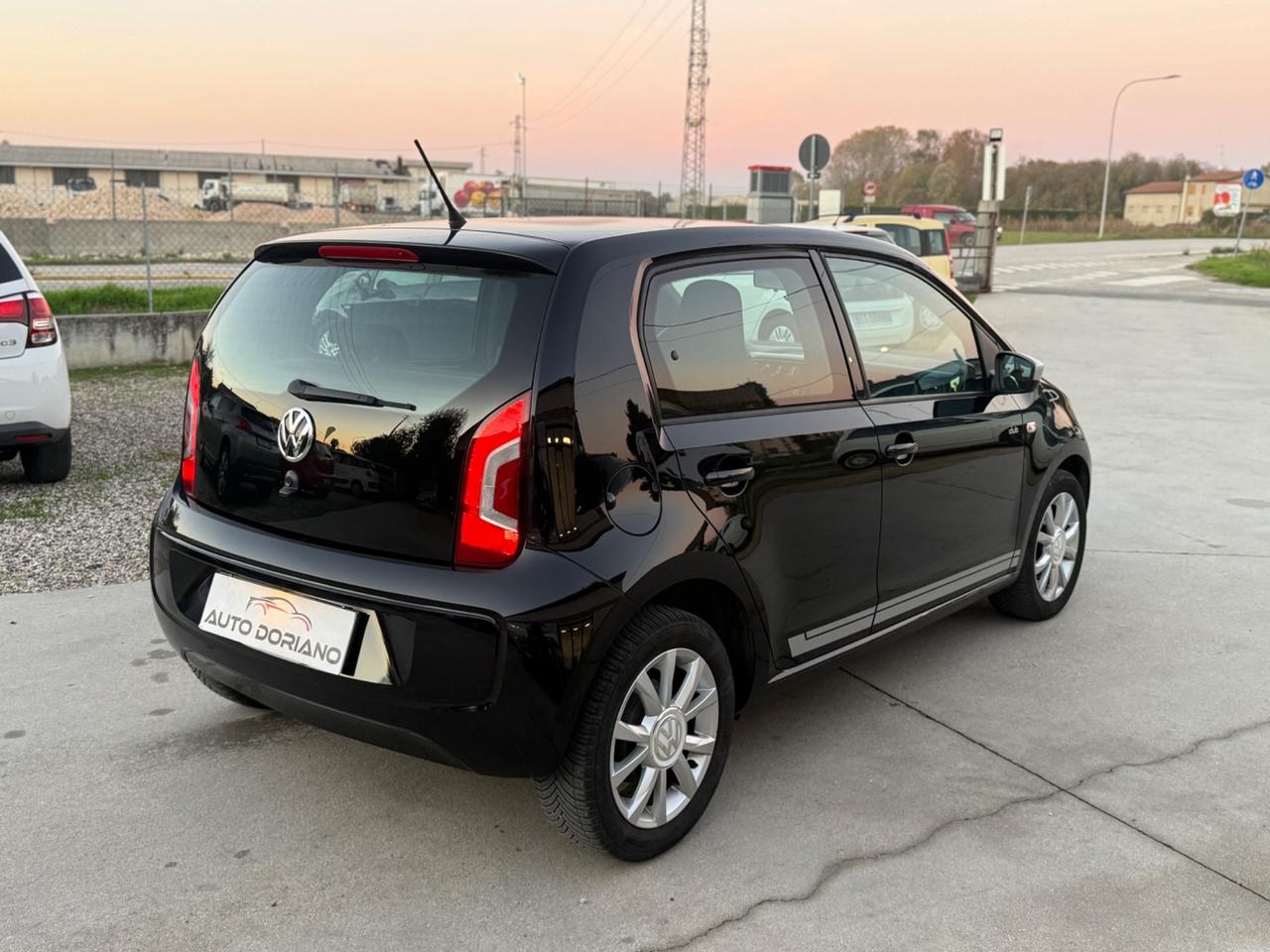 Volkswagen up! 1.0 5p. eco move BlueMotion Technology