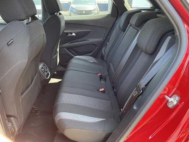 Peugeot 3008 BlueHDi 130 S&S Active Pack