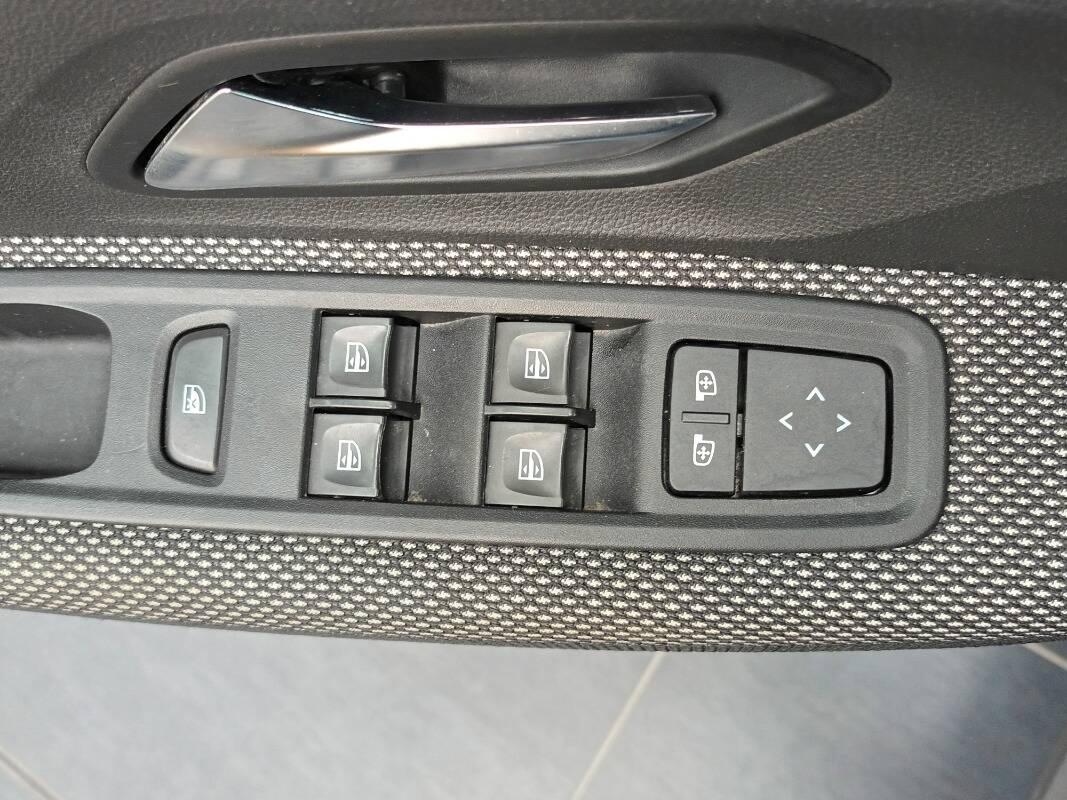 Dacia Jogger 100 cv GPL Comfort-7 POSTI
