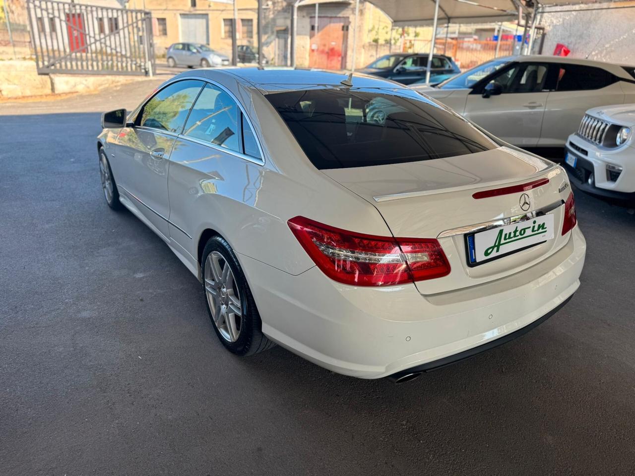 Mercedes-benz E 250 E 250 CDI Coupé PREMIUM AMG AUT.