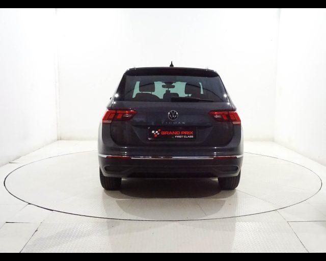 VOLKSWAGEN Tiguan 2.0 TDI 150 CV SCR DSG Life