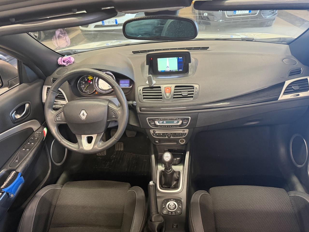 Renault Megane Mégane CABRIOLET-1.9 dCi 130CV Dynamique Cabriolet