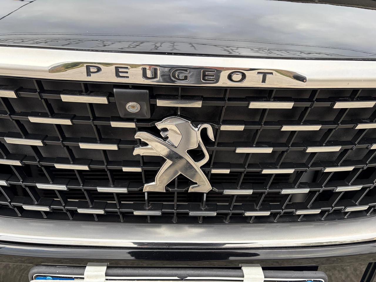 Peugeot 3008 1.6 BlueHDi 120cv tetto GT Line