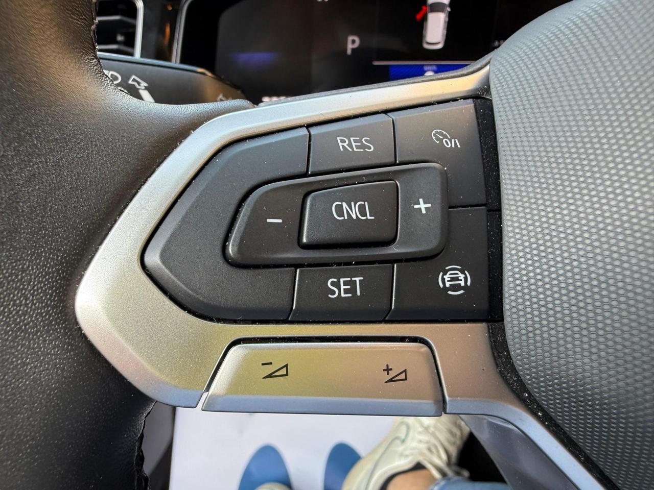 Volkswagen Polo 1.0 Tsi Life 95cv Dsg AZIENDALE 22000KM IVA ESPOSTA