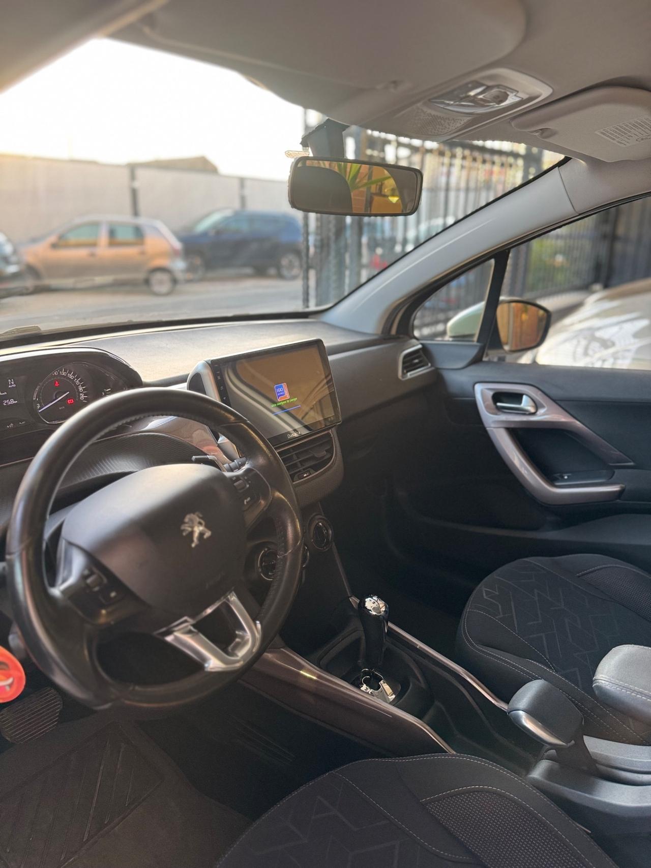 Peugeot 2008 PureTech 82 ETG5 S&S Allure