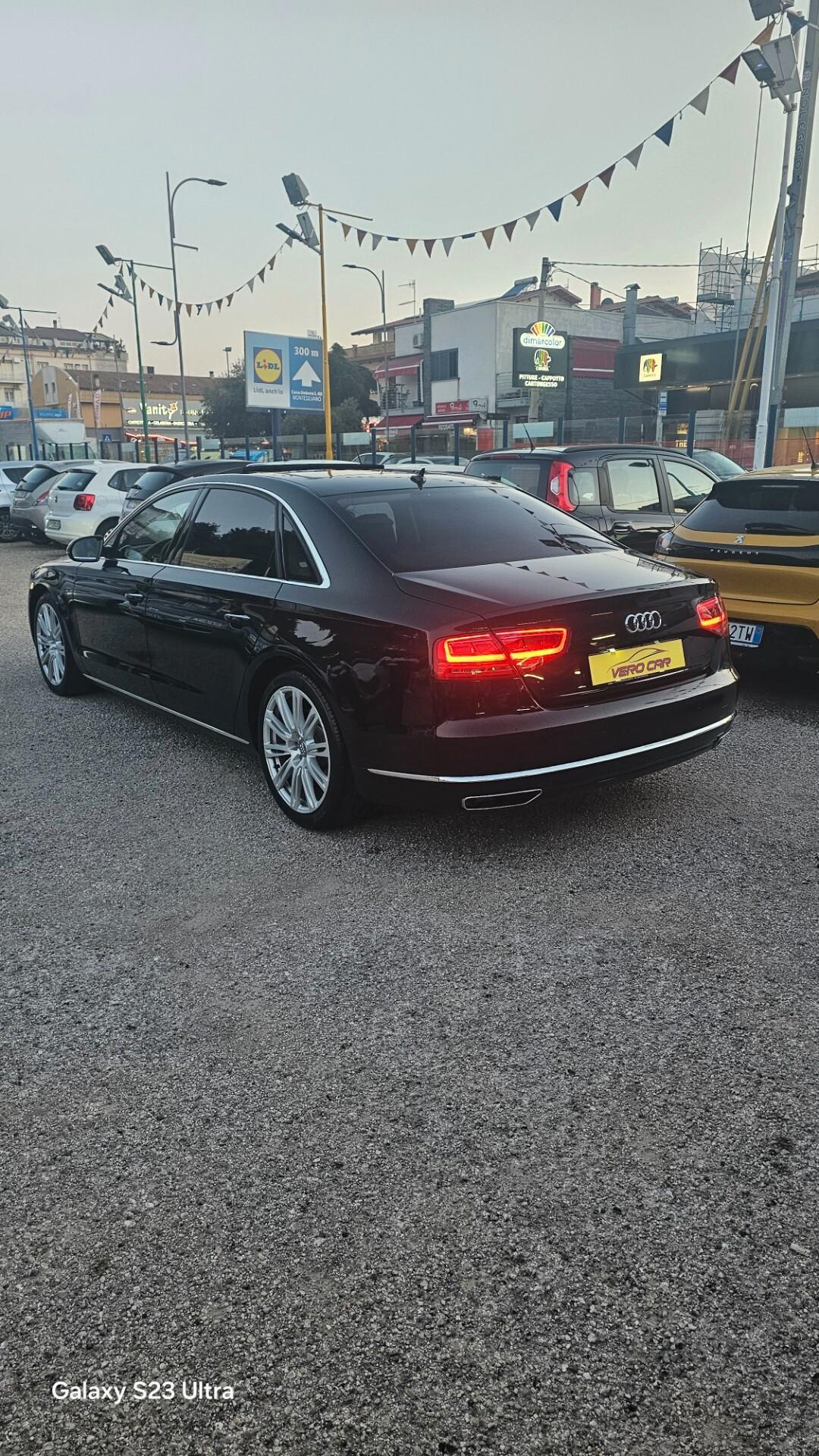 Audi A8 3.0 TDI 250 CV clean diesel quattro tiptronic