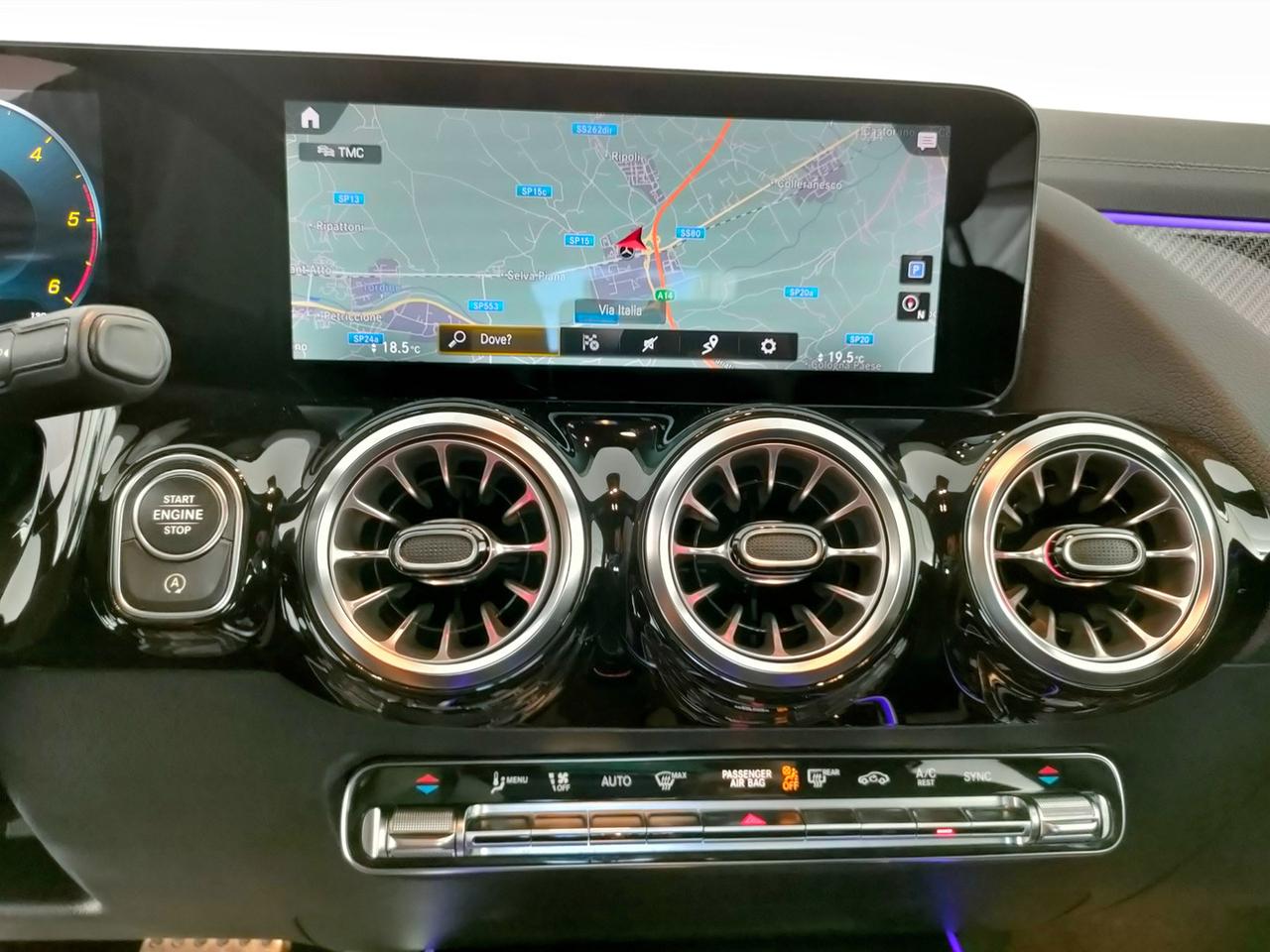 Mercedes-Benz GLA-H247 2020 - GLA 200 d Premium 4matic auto