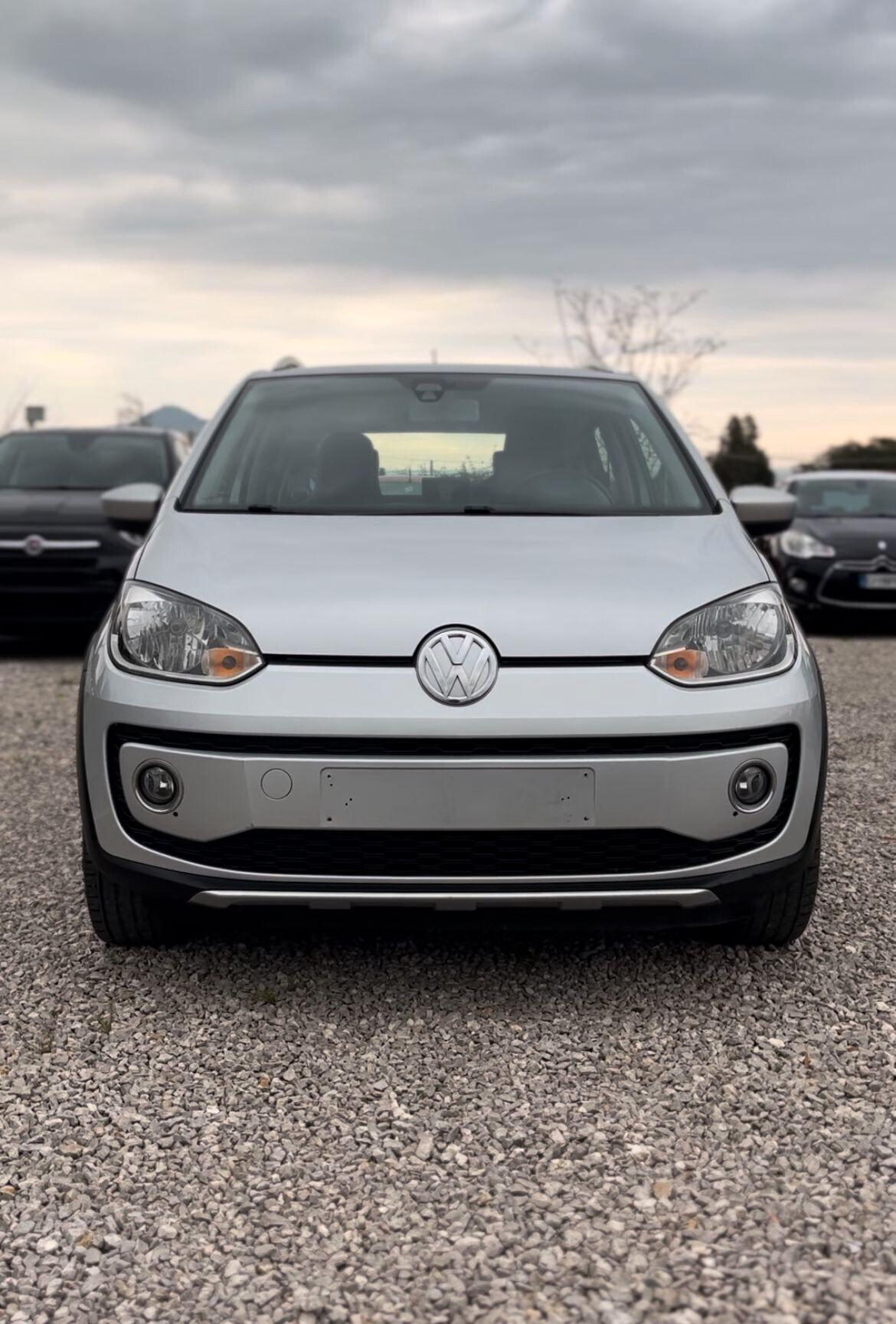 Volkswagen up! 1.0 75 CV 5p. Cross