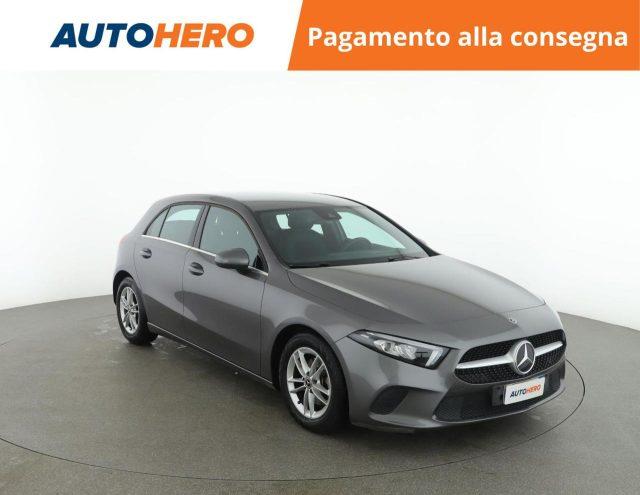 MERCEDES-BENZ A 180 d Automatic Business