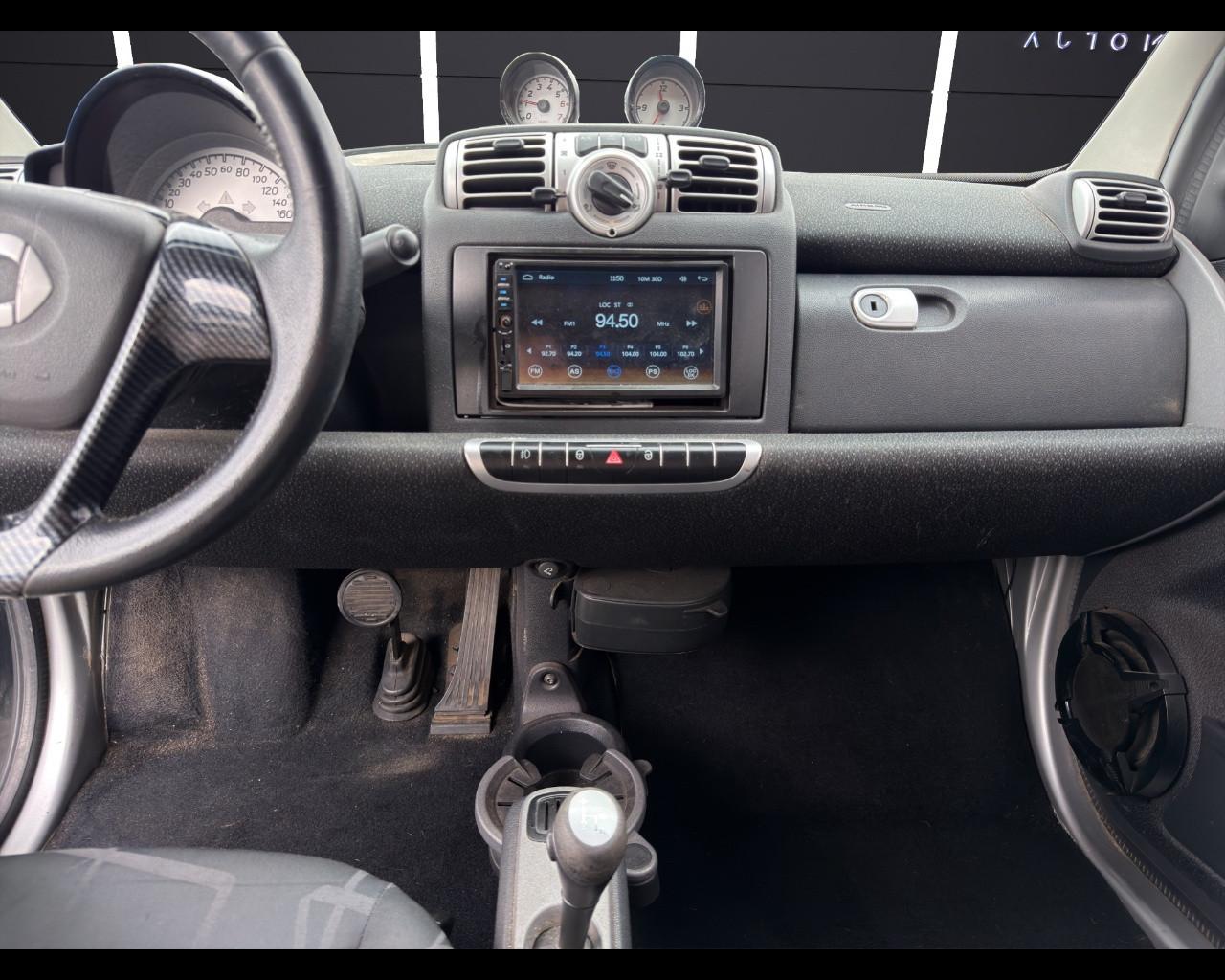 SMART fortwo 2ª serie - fortwo 1000 52 kW coupé passion