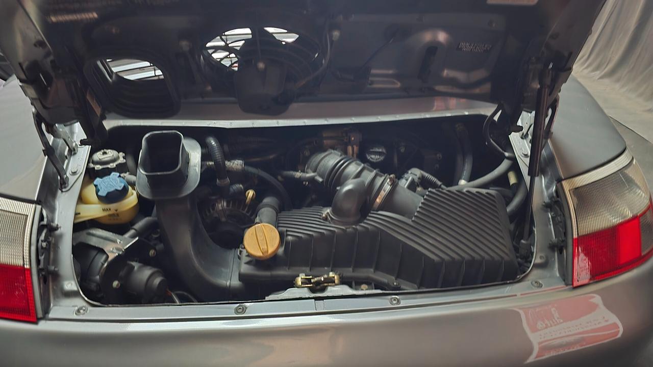 Porsche 911 Carrera cat Cabriolet