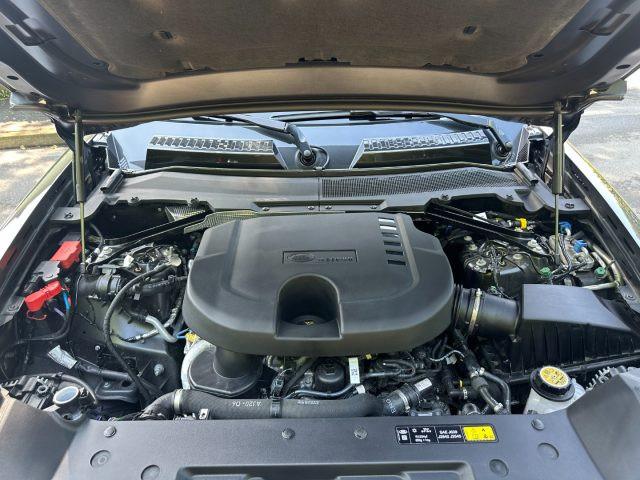 LAND ROVER Defender 90 3.0D I6 AWD Auto HSE