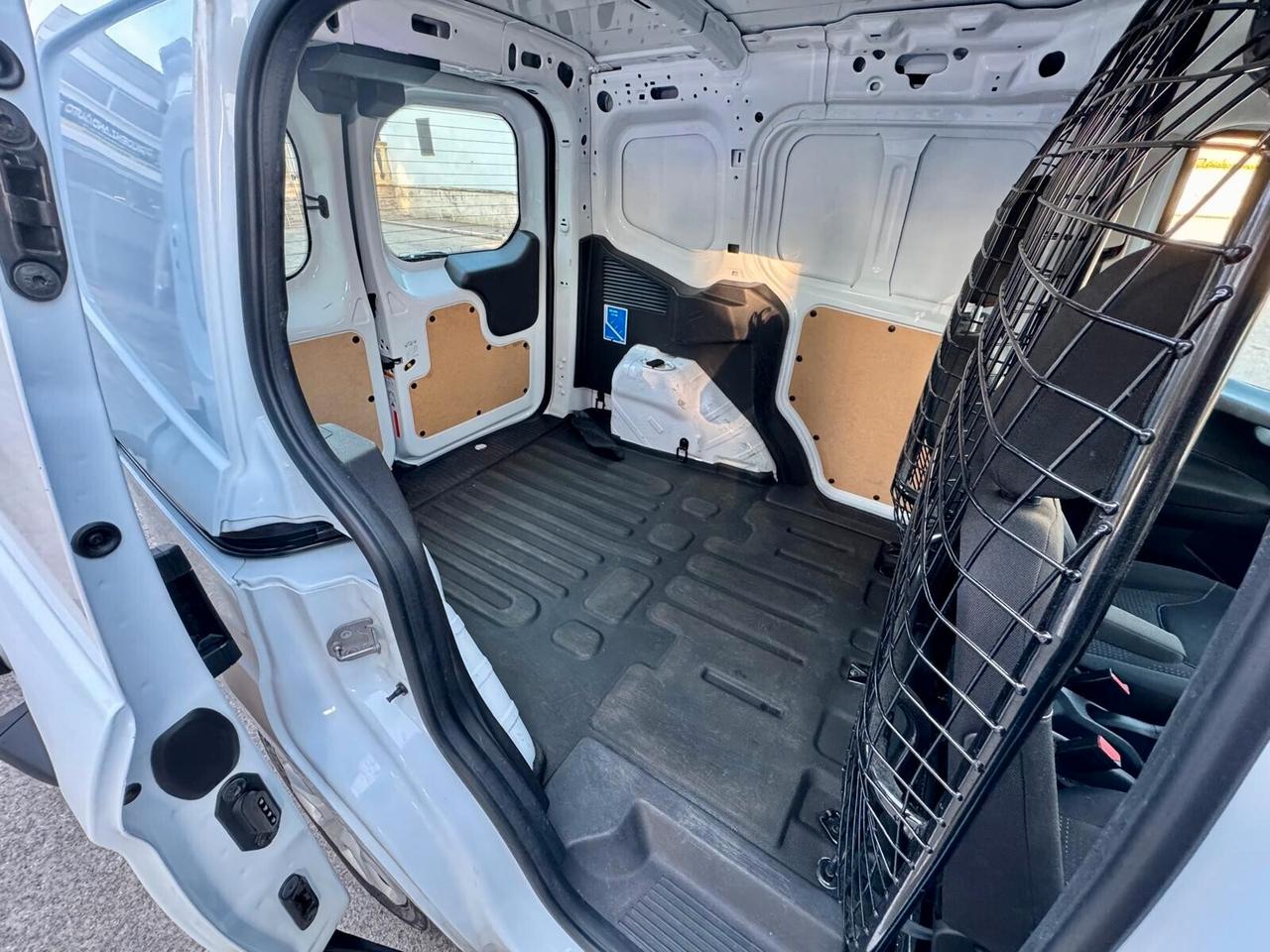 Ford Transit Courier 1.0 EcoBoost 100CV Trend