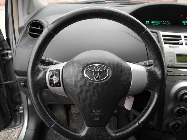 TOYOTA Yaris 1.4 D-4D 5p. Sol -Ok Neopatentati- "LEGGERE NOTE"