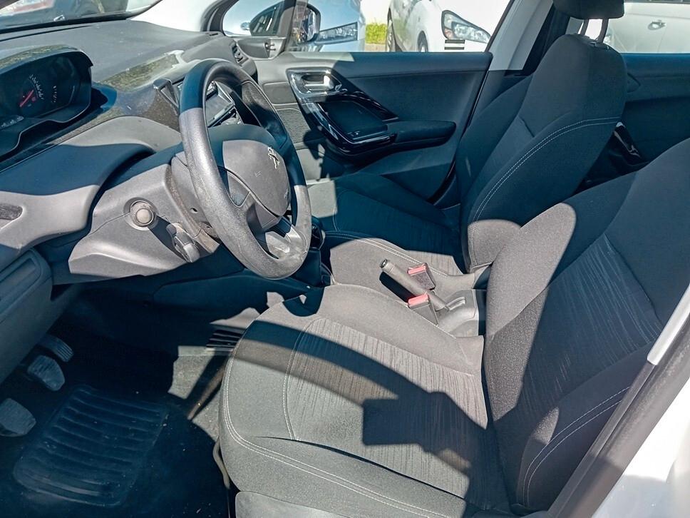 Peugeot 208 1.2 VTi 82 CV 5 porte Access