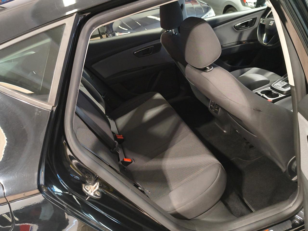 Seat Leon 1.6 TDI 115 CV 5p. Business