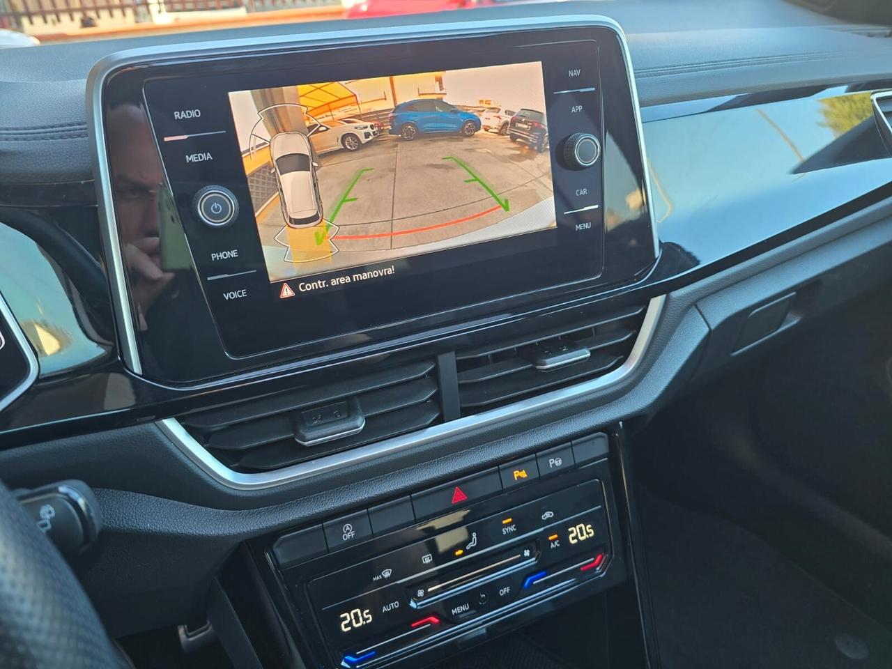 Volkswagen T-Roc 2.0 TDI SCR 150 CV DSG 4MOTION R-Line