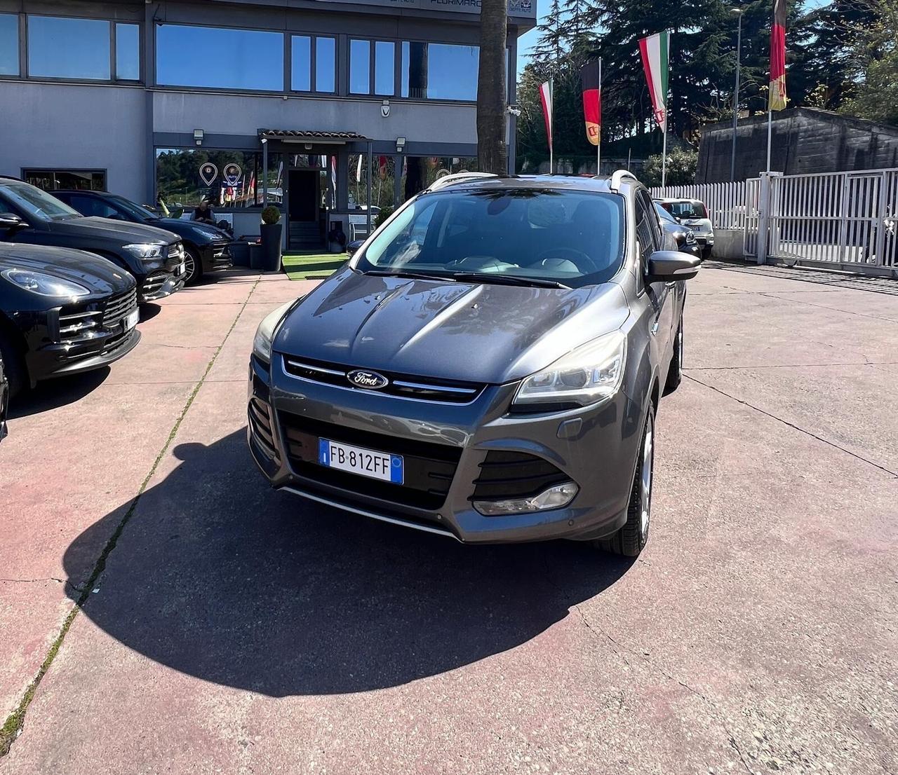 Ford Kuga 2.0 TDCI 140 CV 2WD Titanium