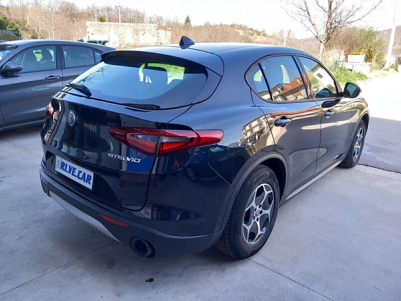 Alfa Romeo Stelvio 2.2 Turbodiesel 190 CV AT8 Q4 Ti