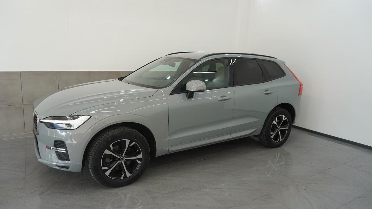 Volvo XC60 B5 Core AWD NewMod PilotAssist