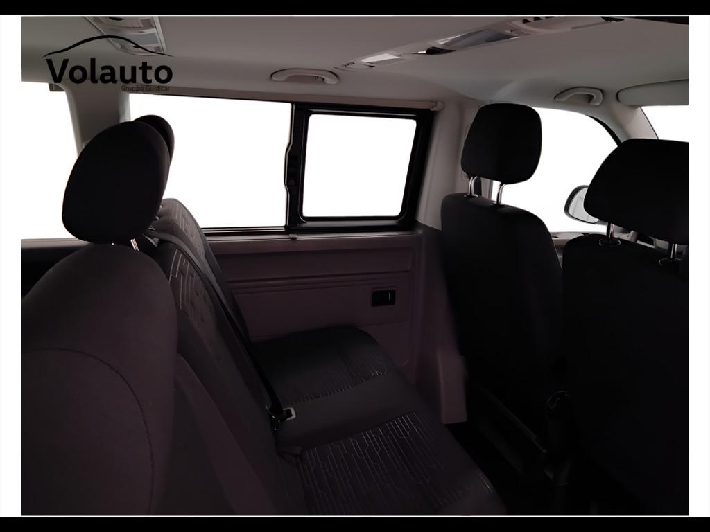 VOLKSWAGEN T6.1 Caravelle 2.0 tdi 150cv Comfortline p.c. dsg7