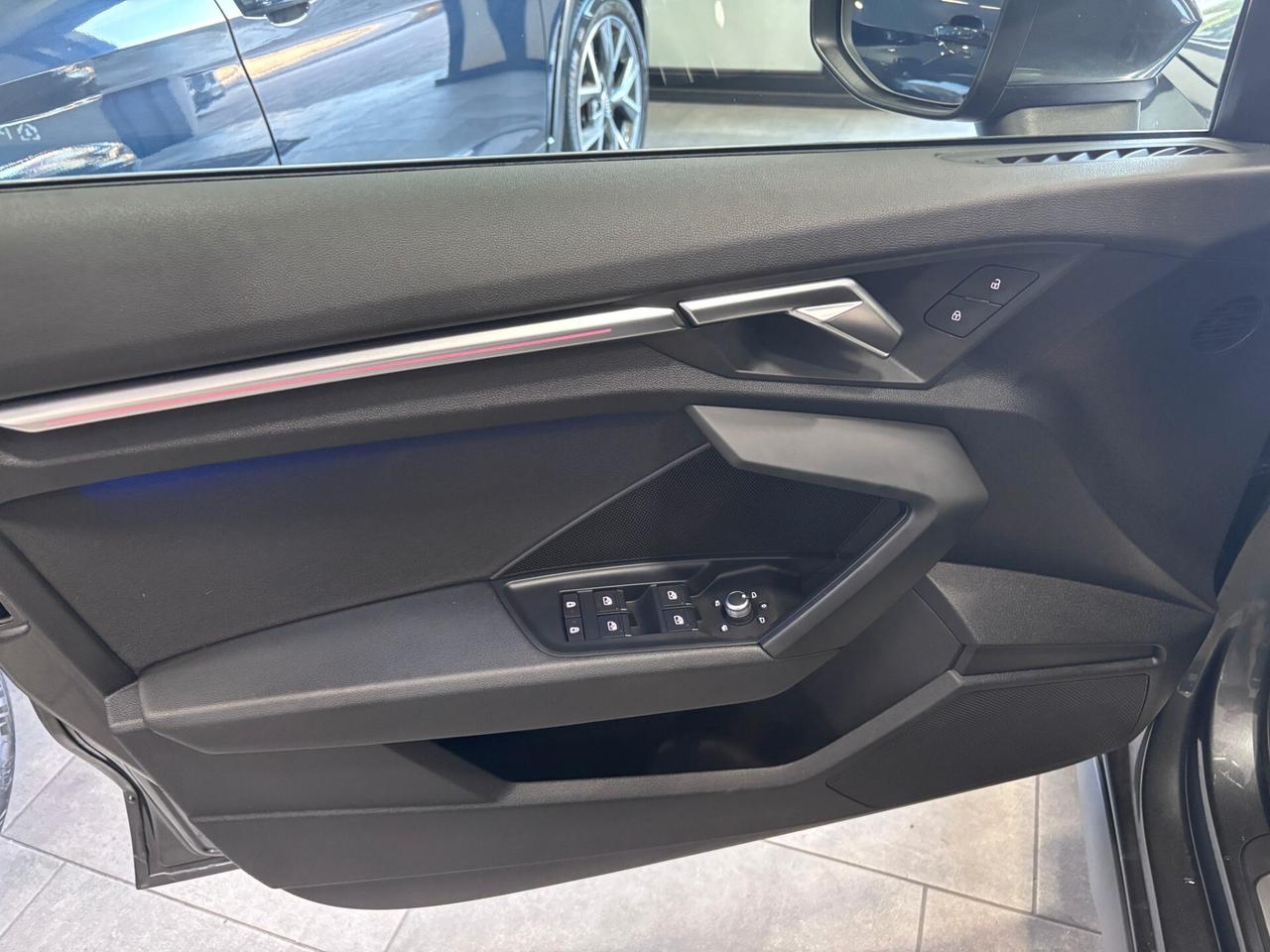 AUDI A3 SPORTBACK 35TDI S-TRONIC S-LINE